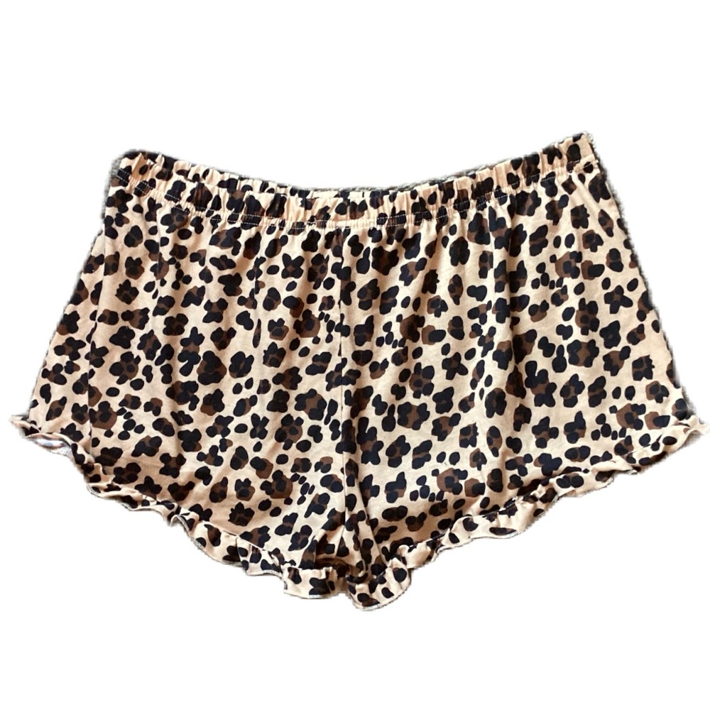 Papaya animal print shorts. M - Picture 2 of 2
